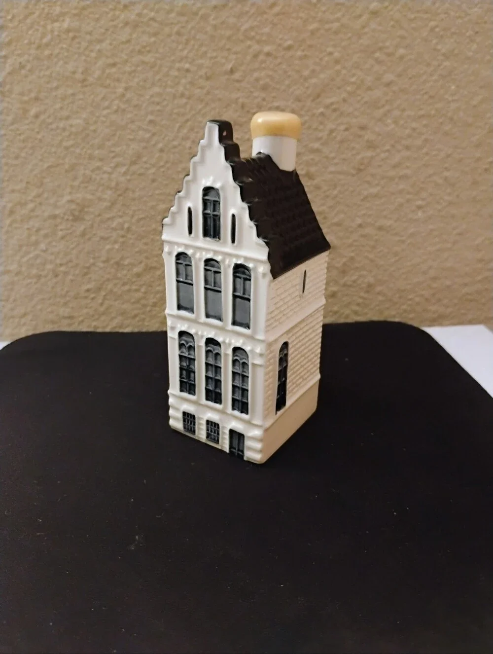 Vintage Miniature KLM Dutch Gin House 2007 Number 52 Sealed Amsterdam